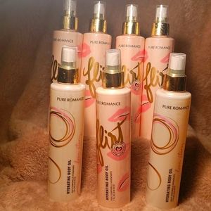 Hydrating Body Oil -    Love Story.               HYDRATING BODY OIL